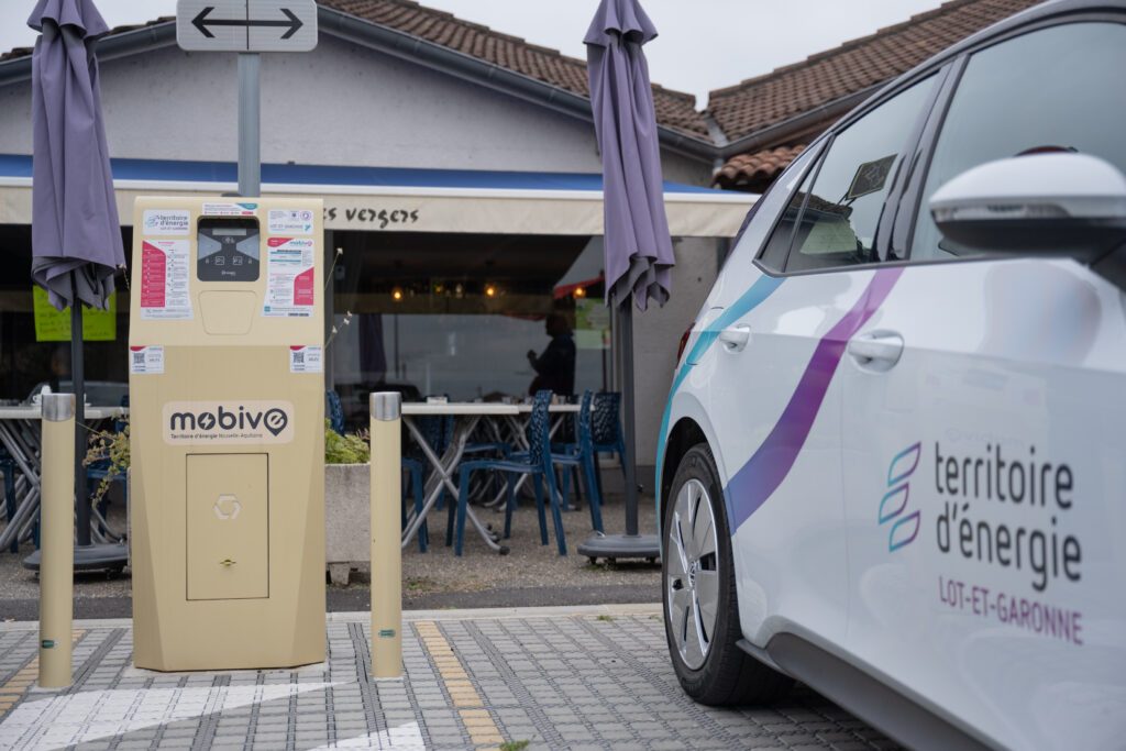 Borne Mobive - Voiture TE 47